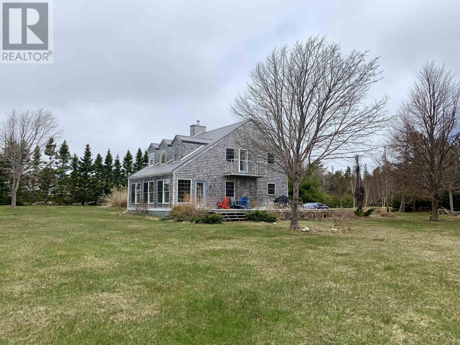 498 Roma Point Road, Brudenell, Prince Edward Island  C0A 1R0 - Photo 6 - 202408775