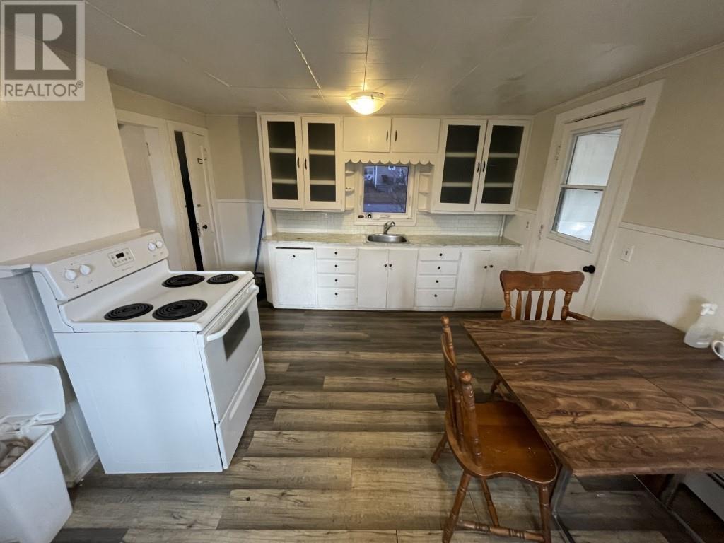 422 Main Street, Alberton, Prince Edward Island  C0B 1B0 - Photo 5 - 202427335