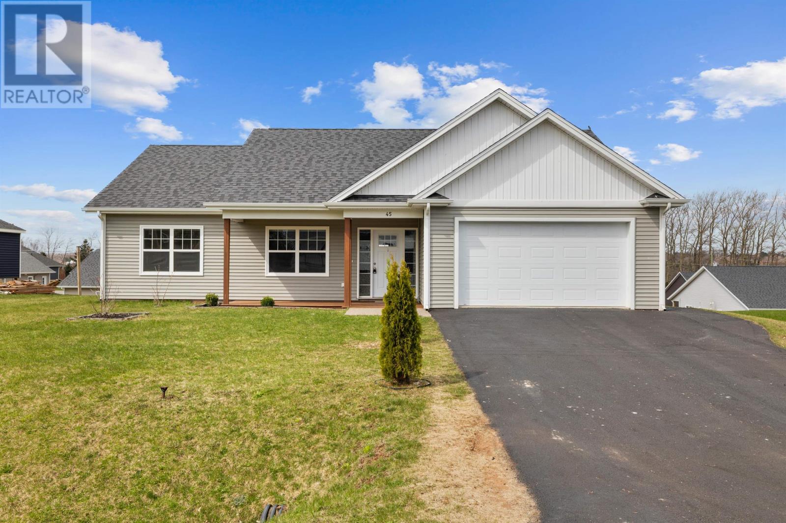 45 Waters Edge Lane, Cornwall, Prince Edward Island  C0A 1H4 - Photo 1 - 202509906