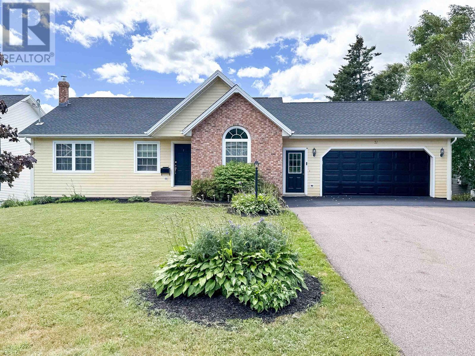 71 Parricus Mead Drive, Charlottetown, Prince Edward Island  C1E 2H3 - Photo 1 - 202518122