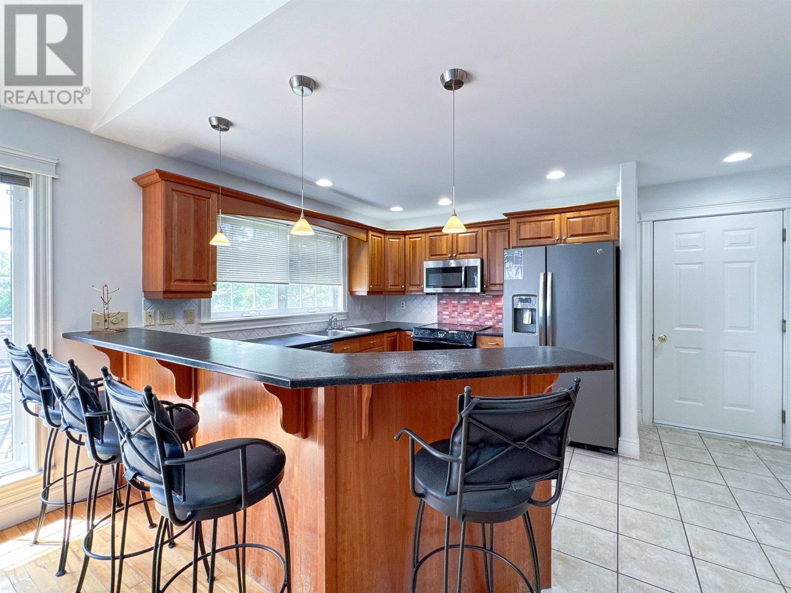71 Parricus Mead Drive, Charlottetown, Prince Edward Island  C1E 2H3 - Photo 13 - 202518122